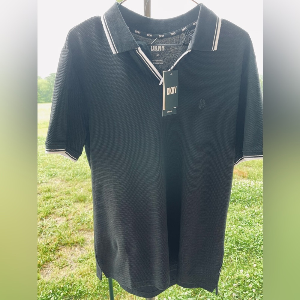 TEXTURED Open Knit Polo, DKNY Brand New
Size M 
#polo Knit #Summer #DKNY